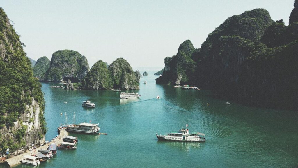 Ha Long Bay